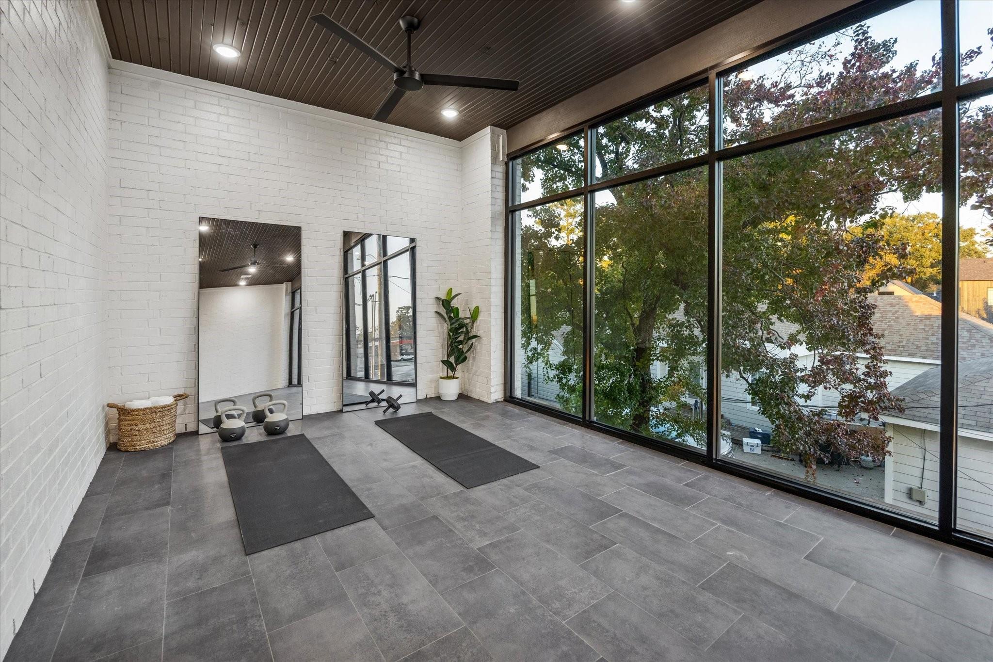 431 W 30th Street