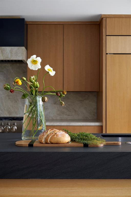 4004 Inverness Drive