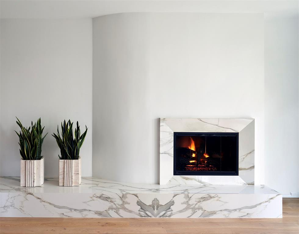 4004 Inverness Drive