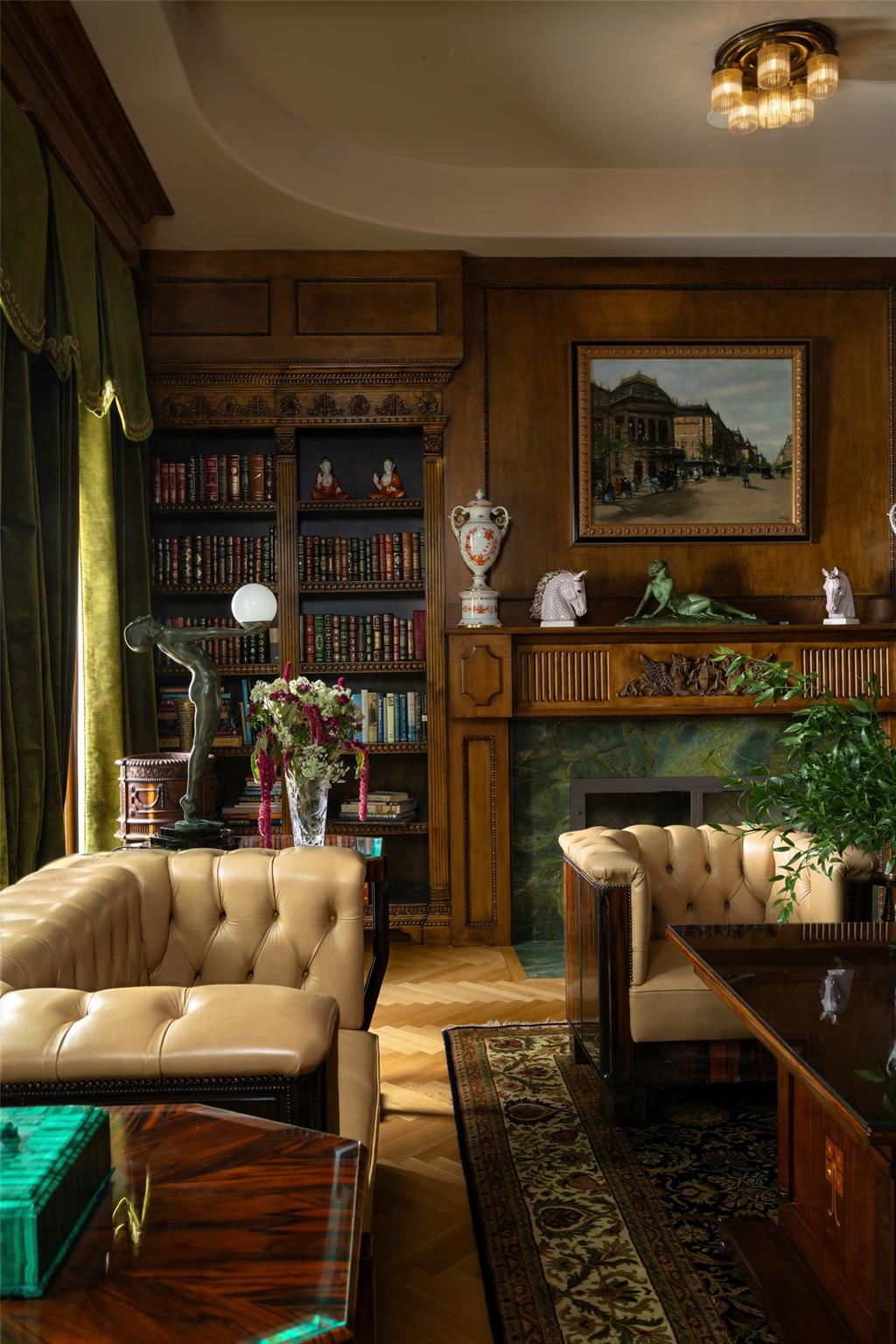 6 W Rivercrest Drive