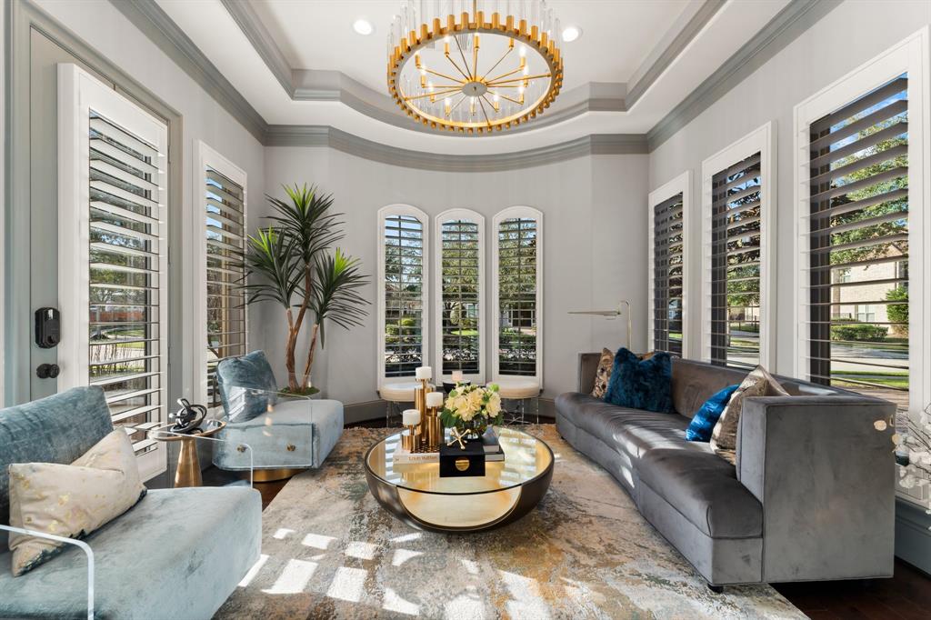5006 Water View Bend