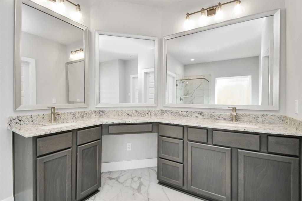 19719 Isola Breeze Drive