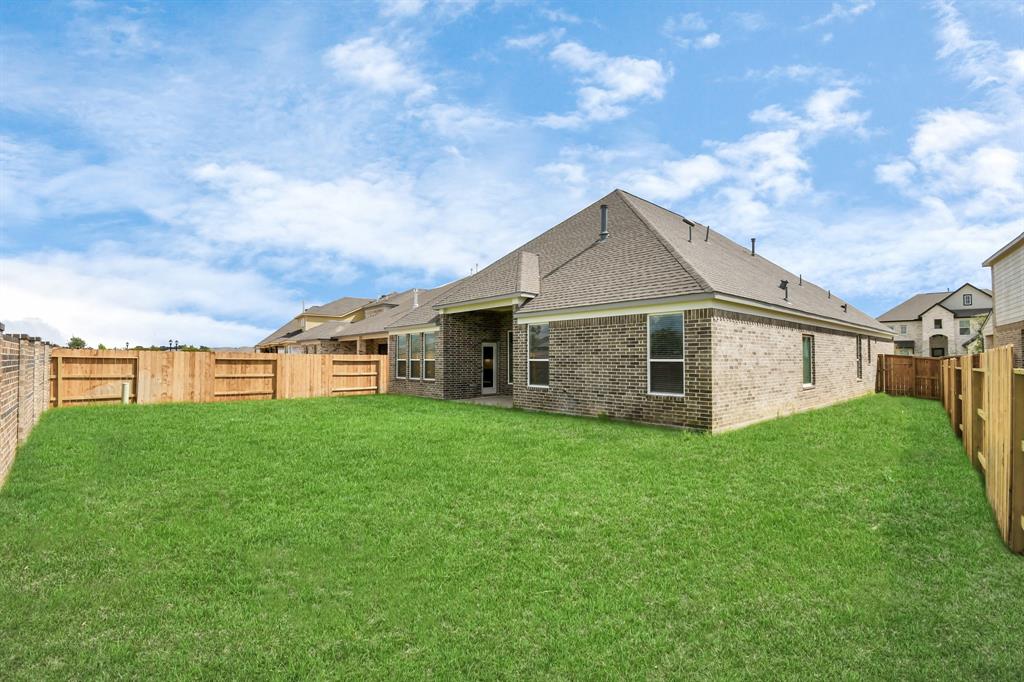 19719 Isola Breeze Drive