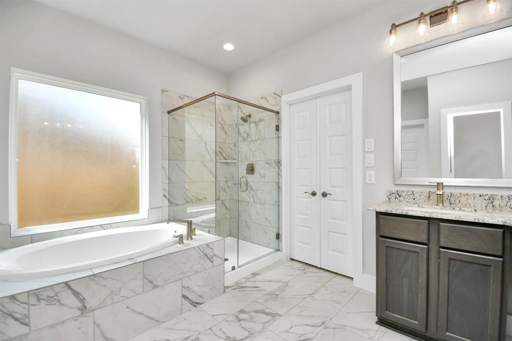 19719 Isola Breeze Drive