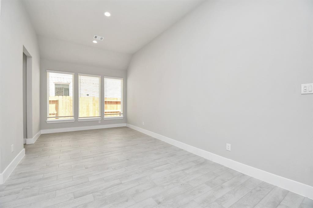 19719 Isola Breeze Drive