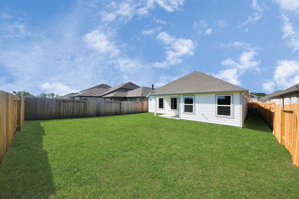 11914 Maple Oak Drive