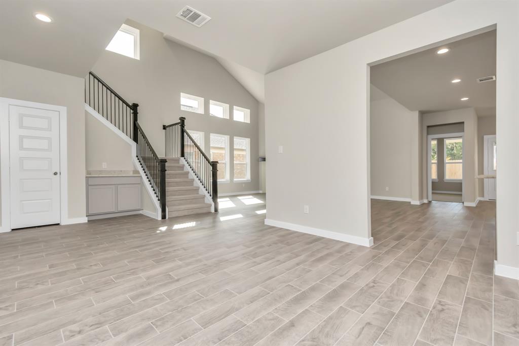 11926 Maple Oak Drive