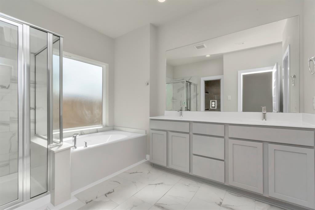 11926 Maple Oak Drive