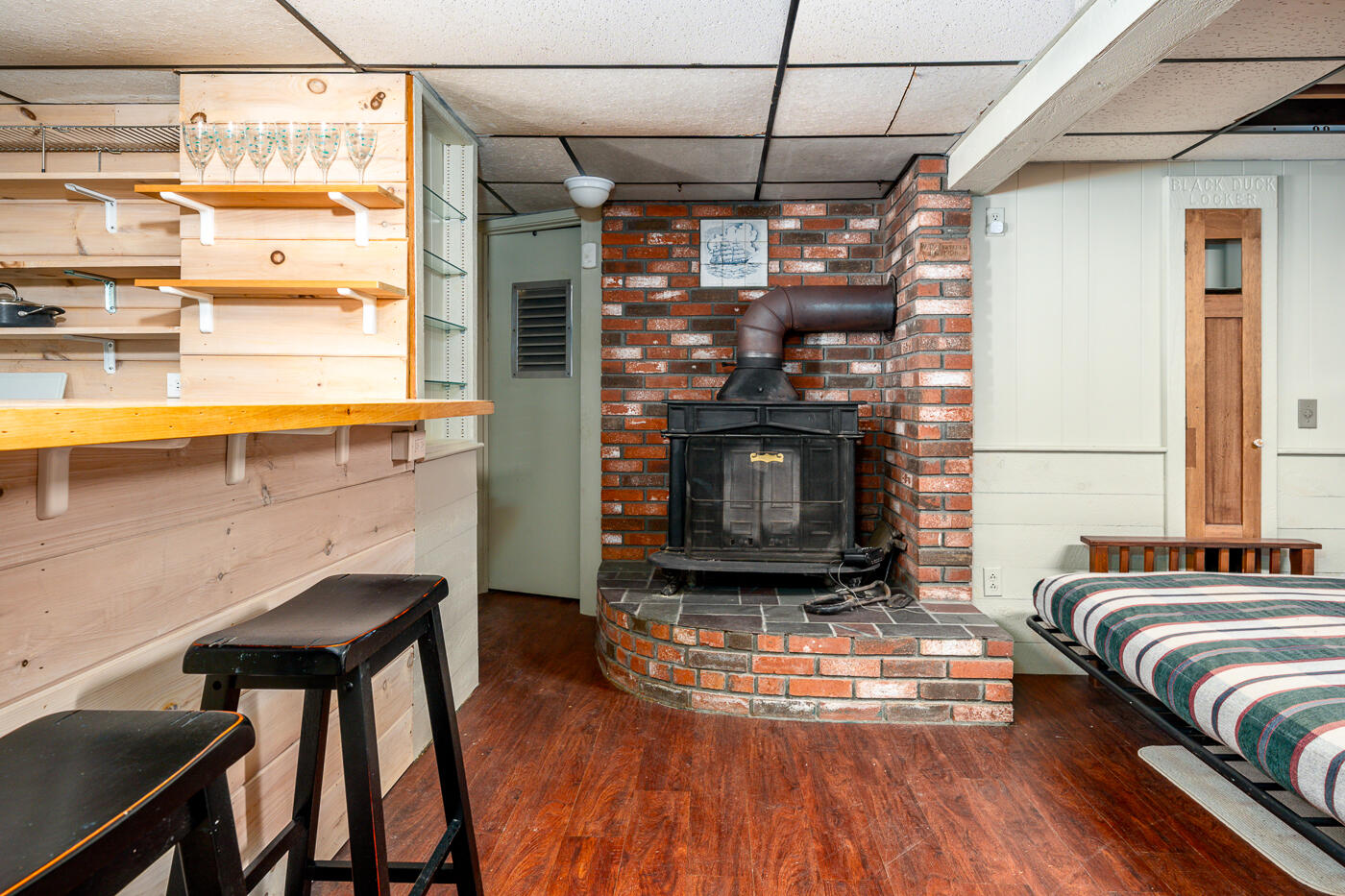 96 Standish Way