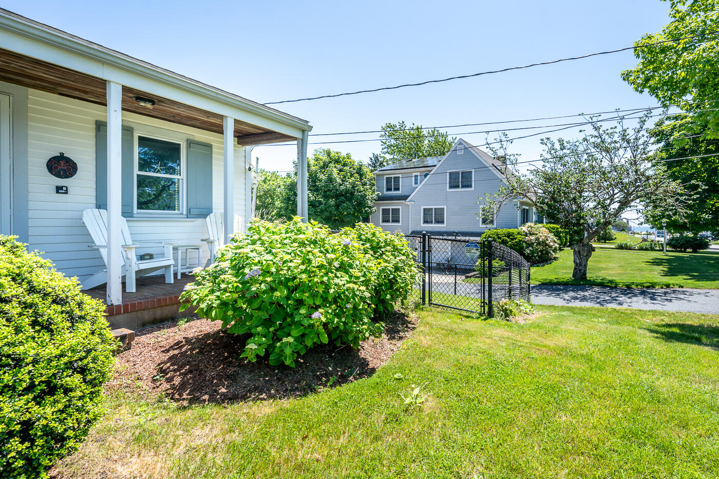96 Standish Way
