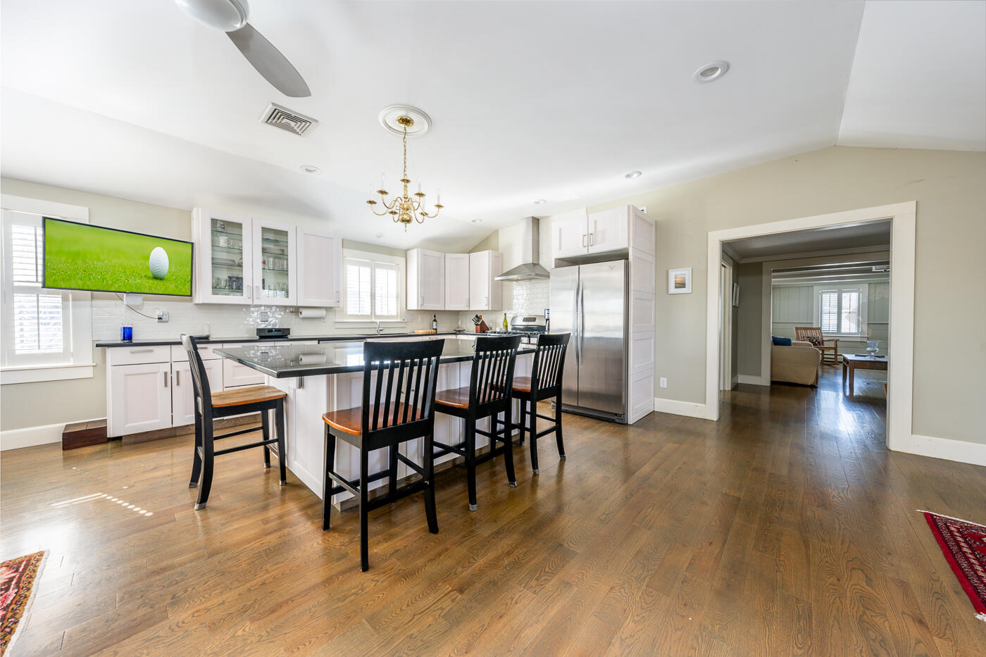96 Standish Way