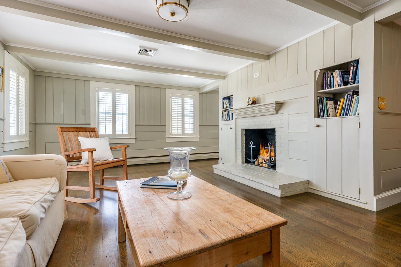 96 Standish Way