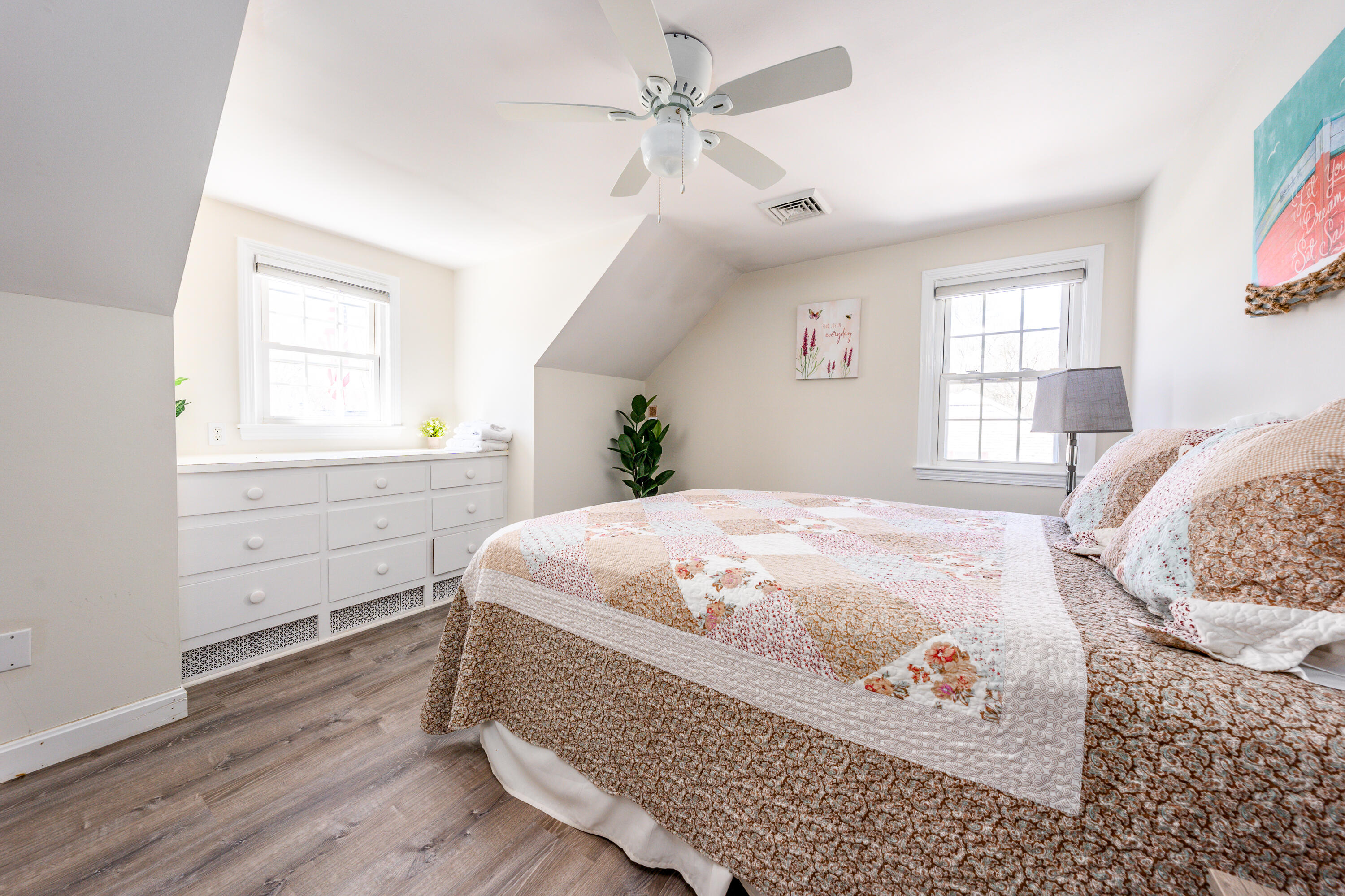 56 West Hyannisport Circle
