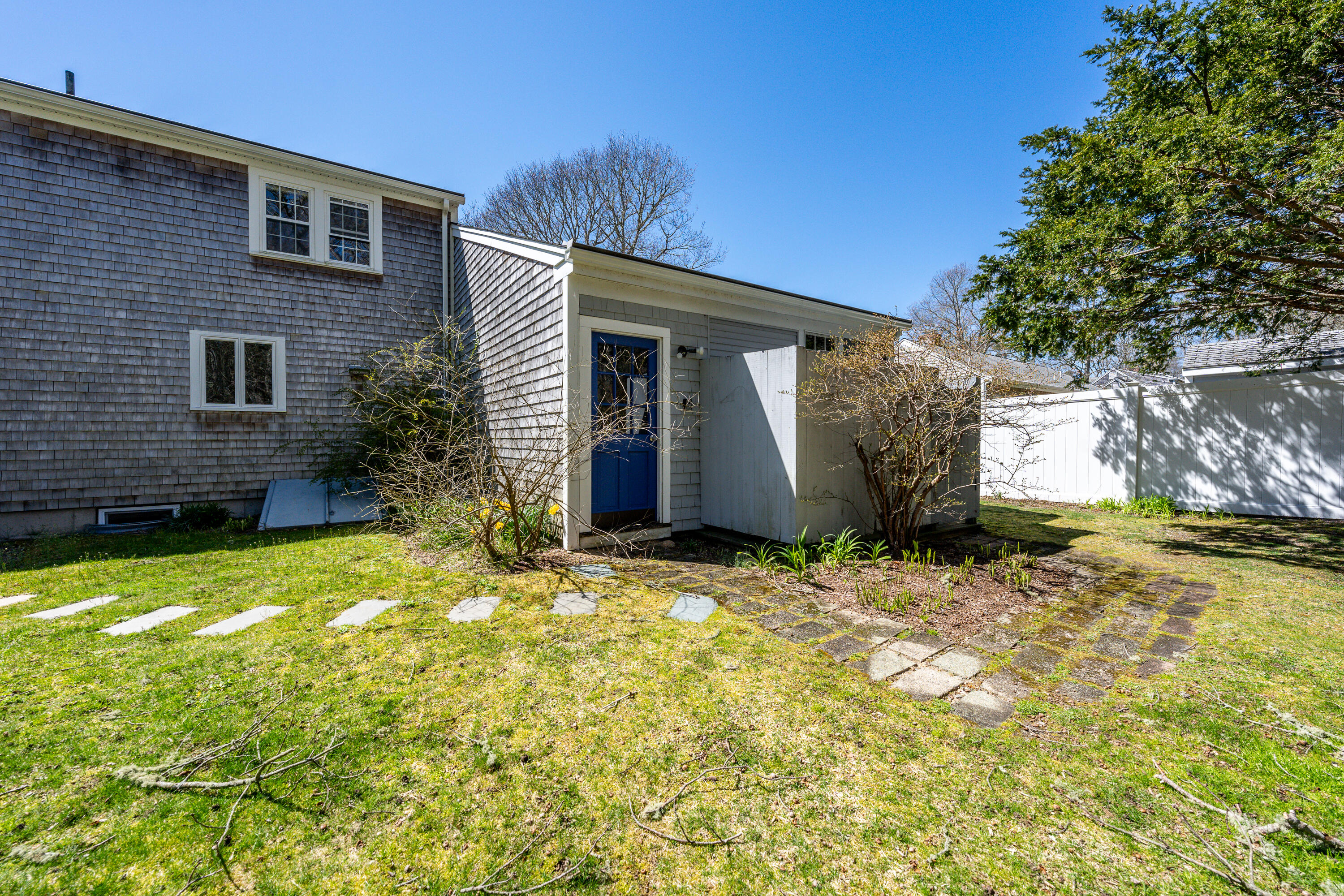 56 West Hyannisport Circle