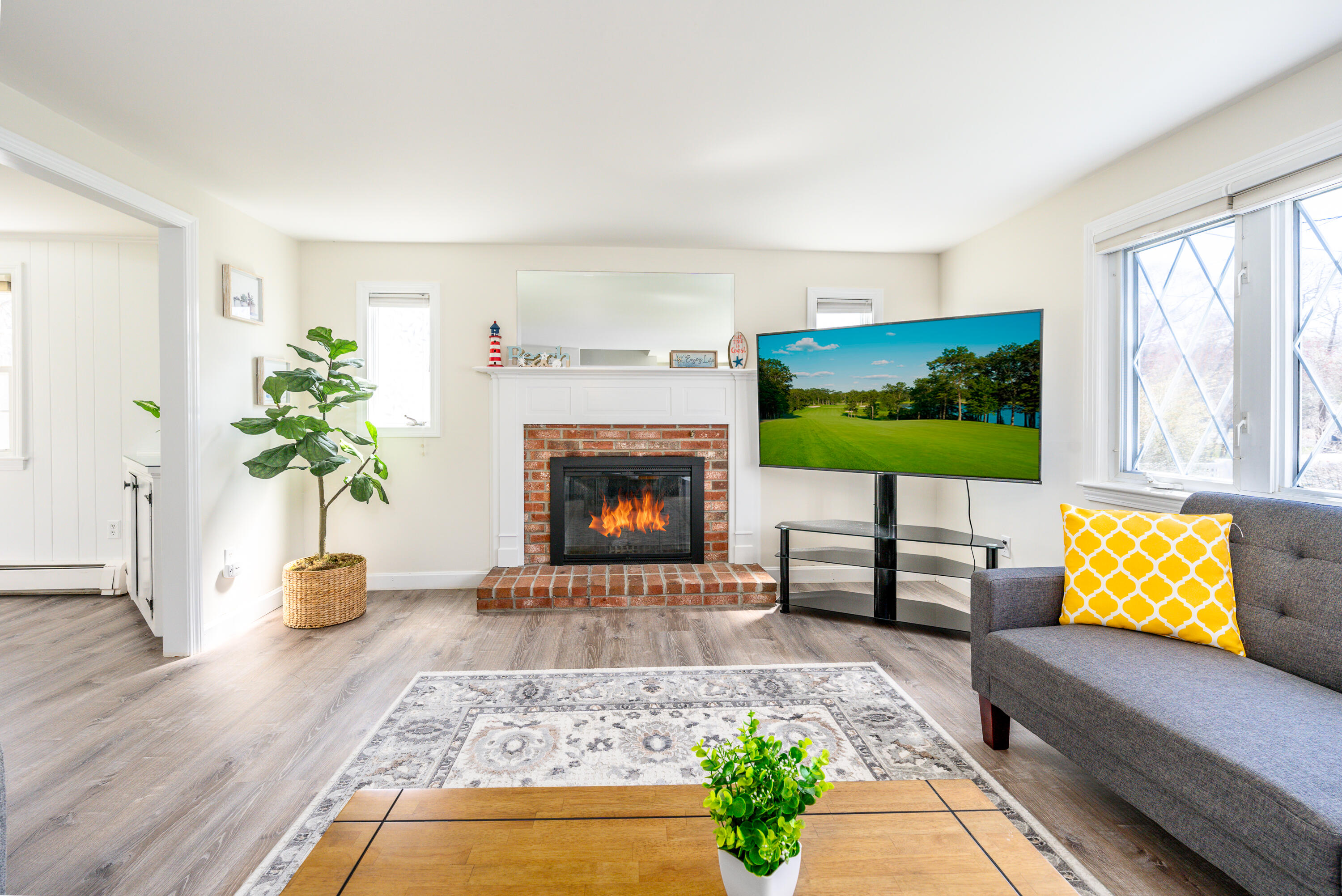 56 West Hyannisport Circle
