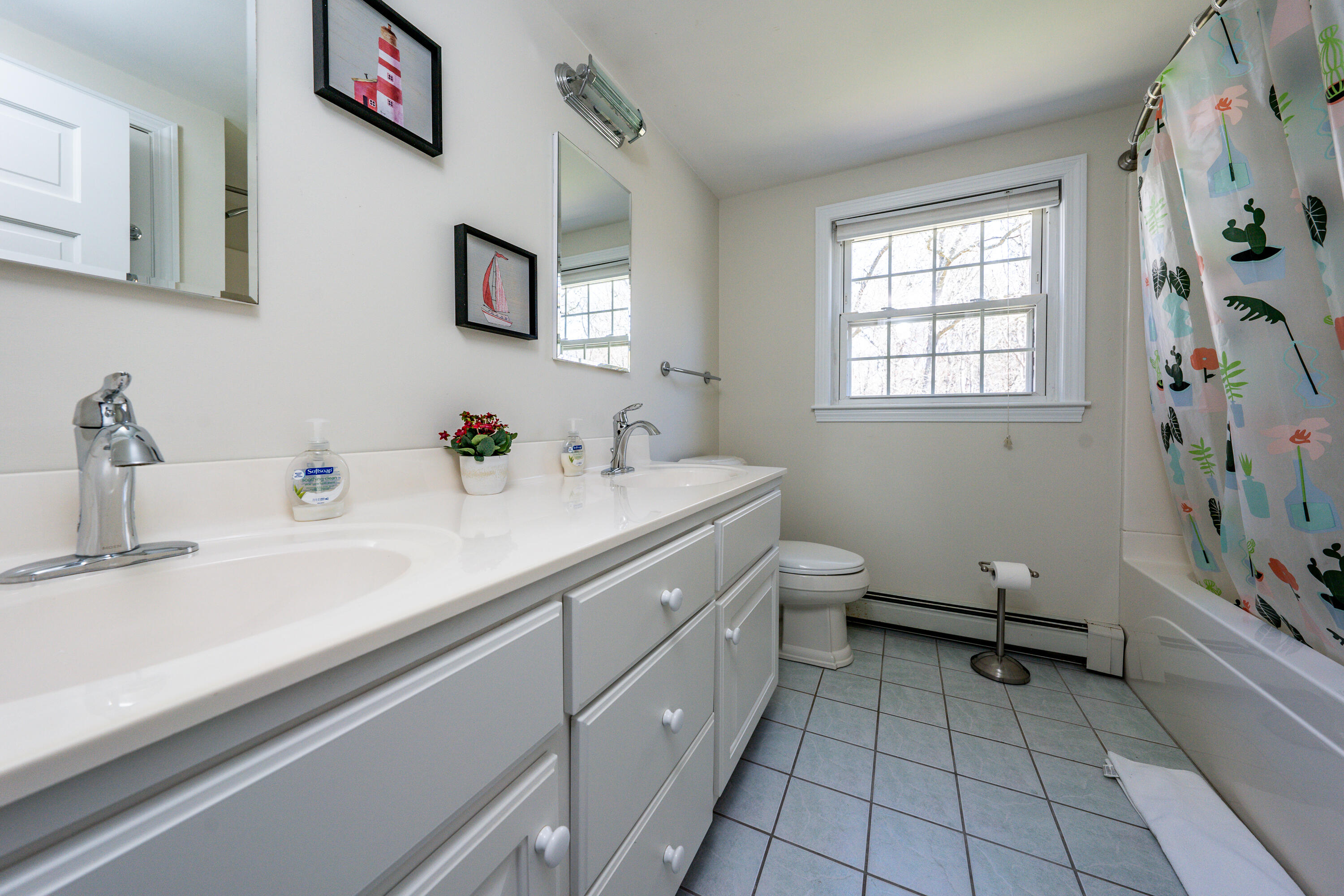 56 West Hyannisport Circle