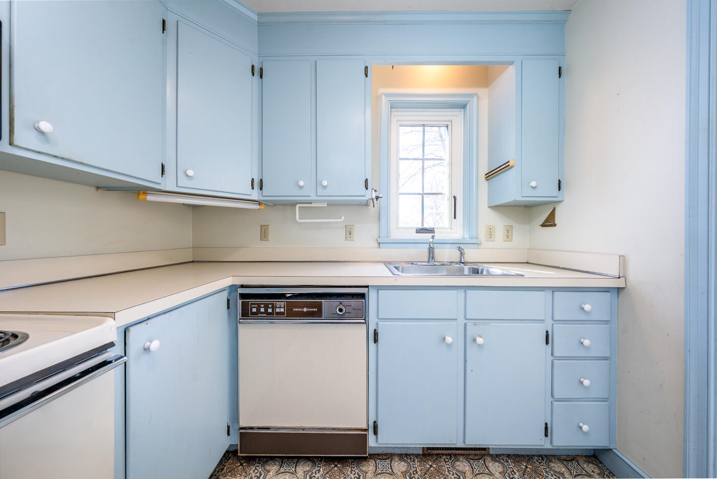 39 Tower Hill Road # T11