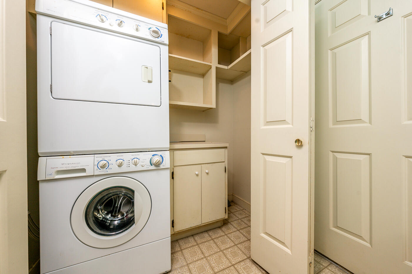39 Tower Hill Road # T11