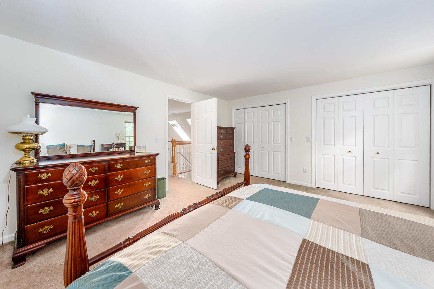 21 Rainbow Drive