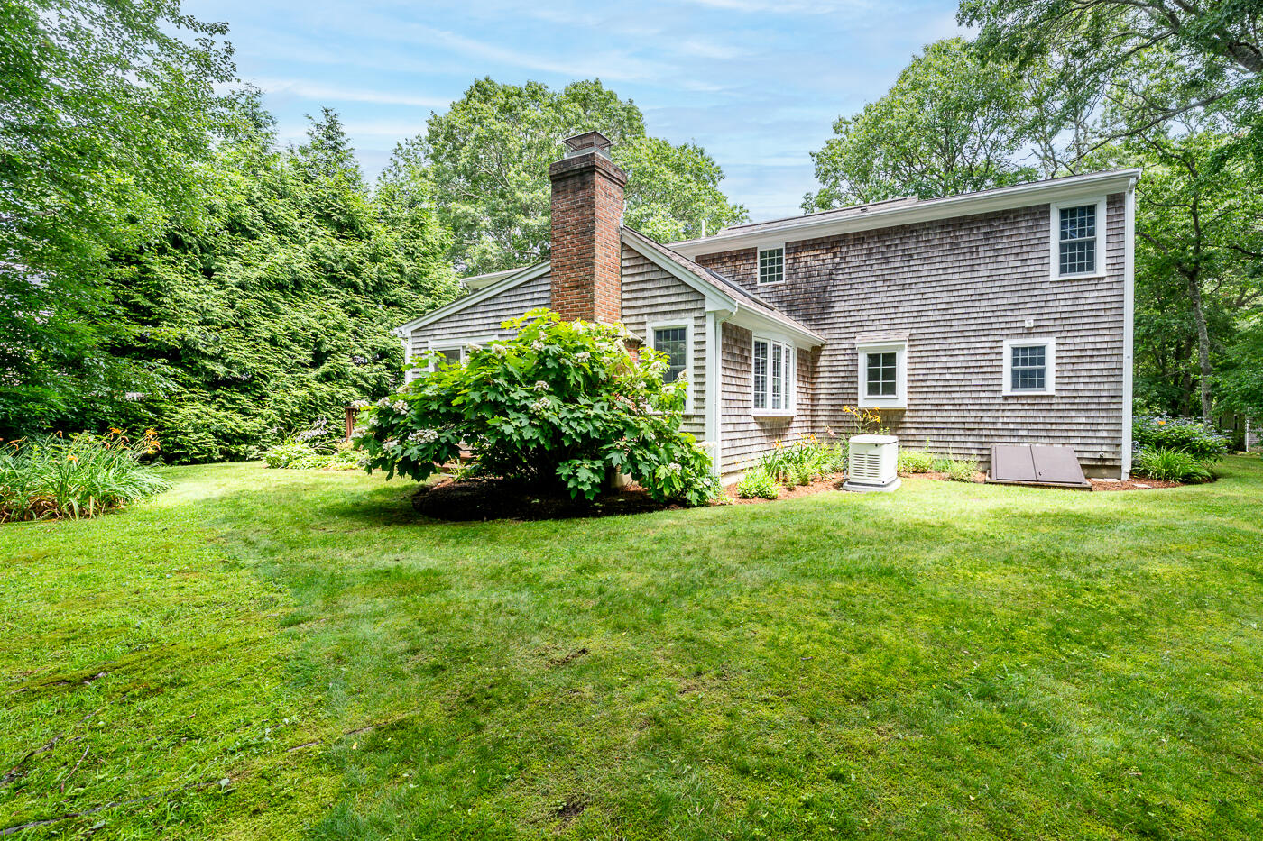 21 Rainbow Drive
