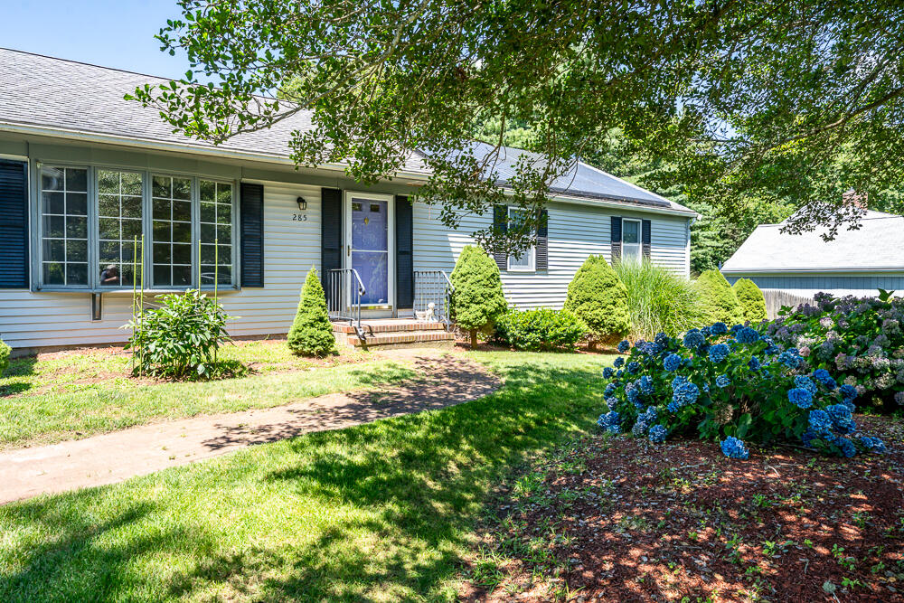 285 Prince Hinckley Road