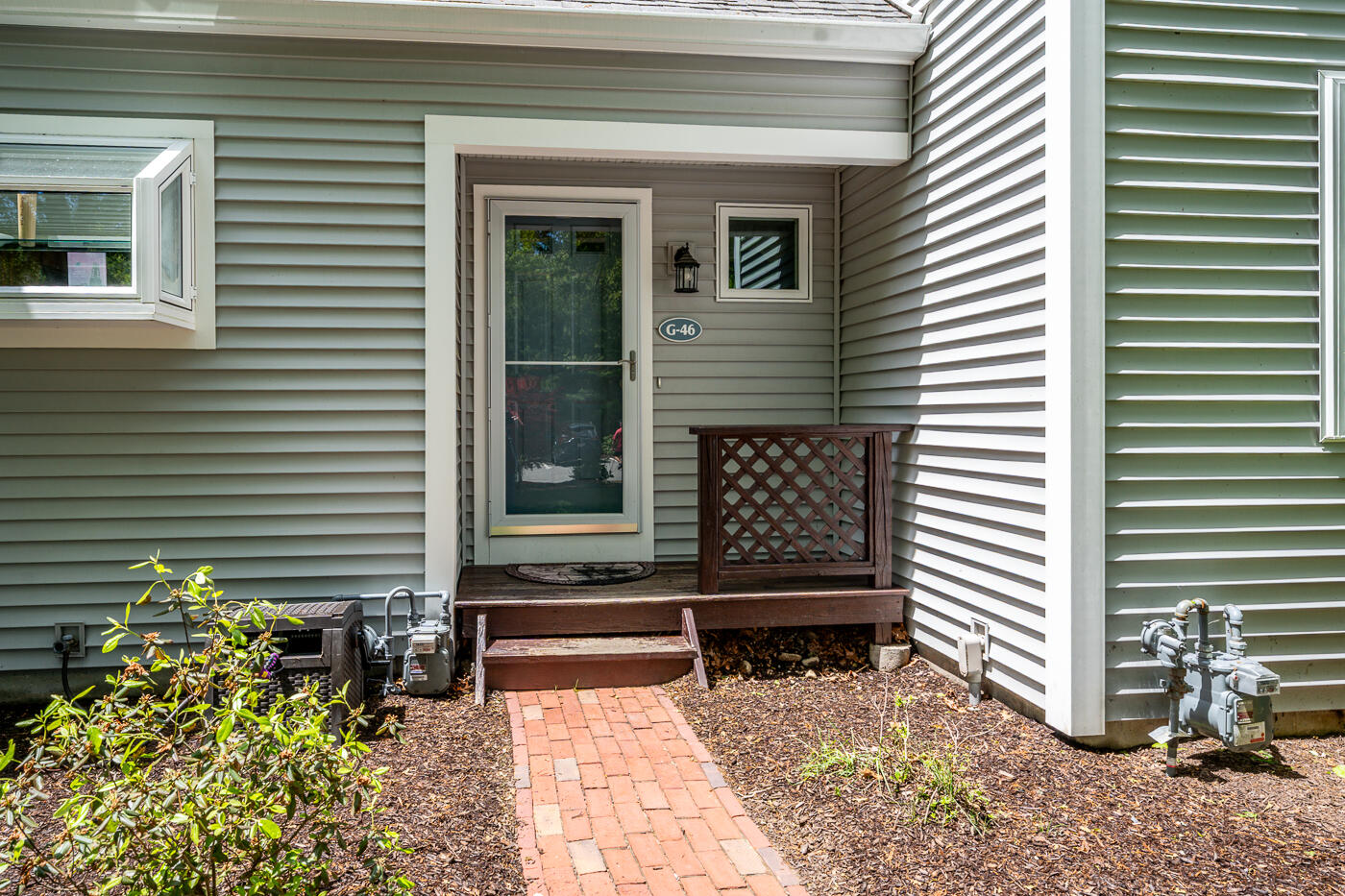 46 Southpoint Drive