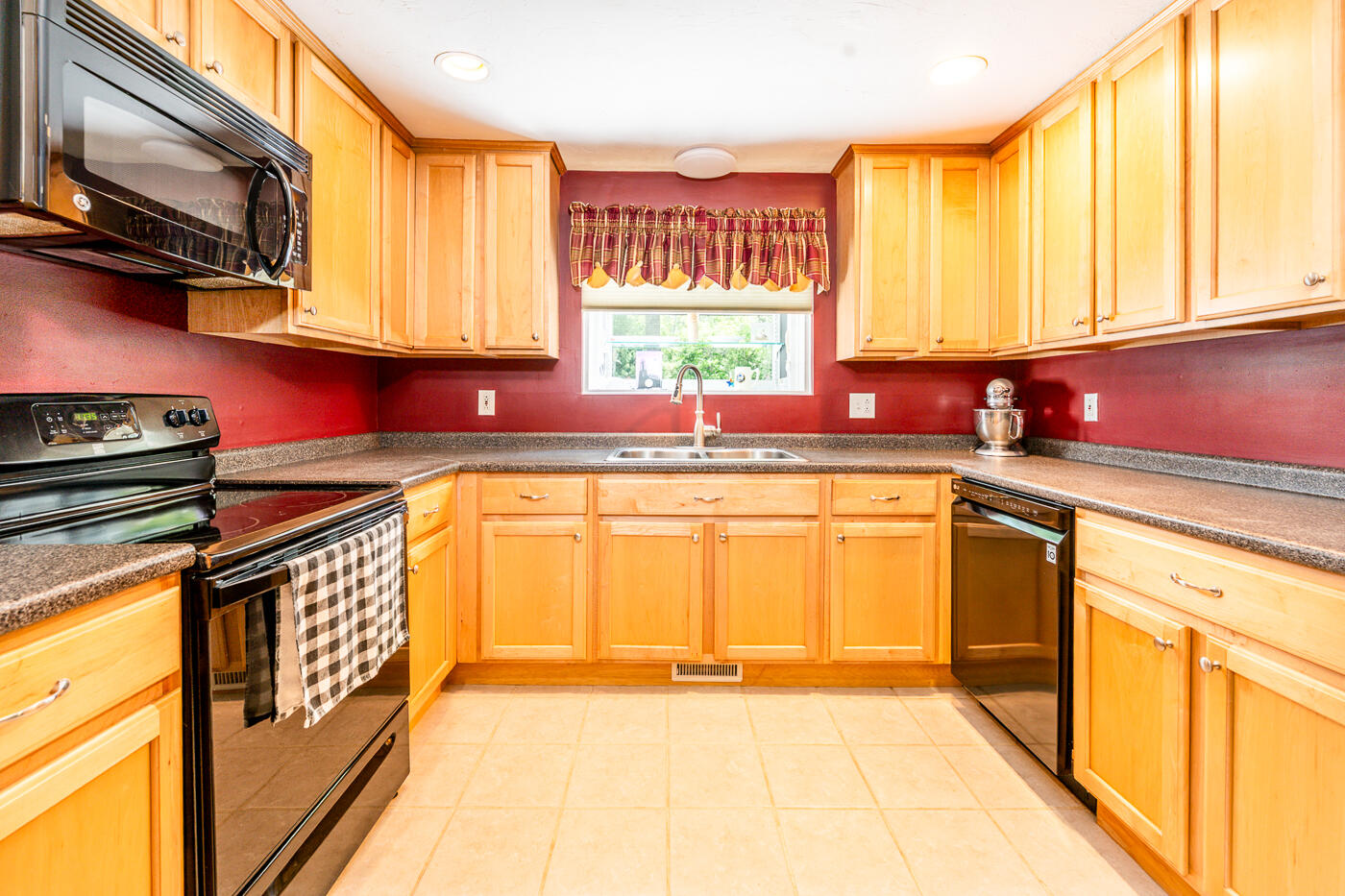 46 Southpoint Drive