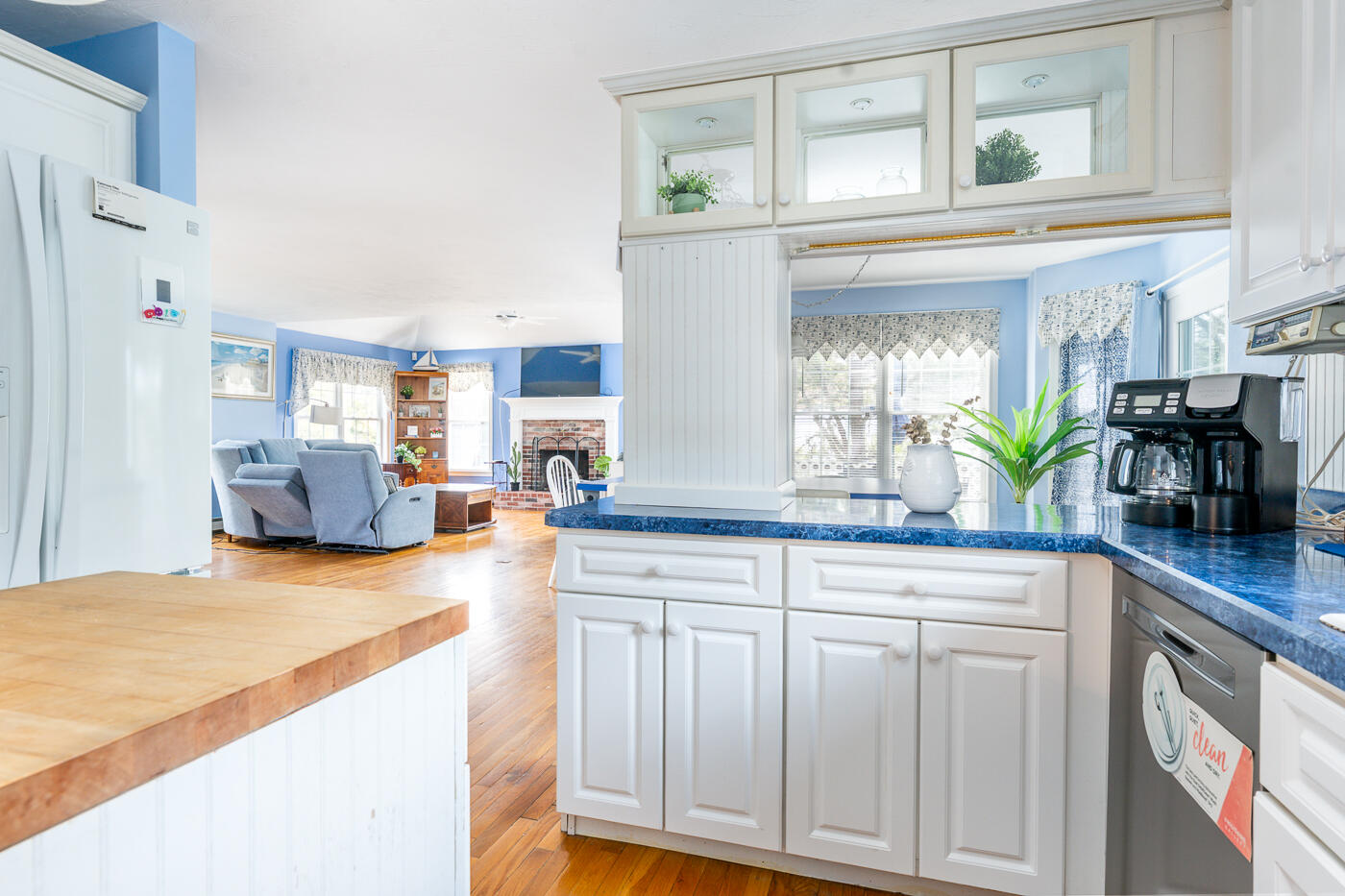 16 Weather Deck Road