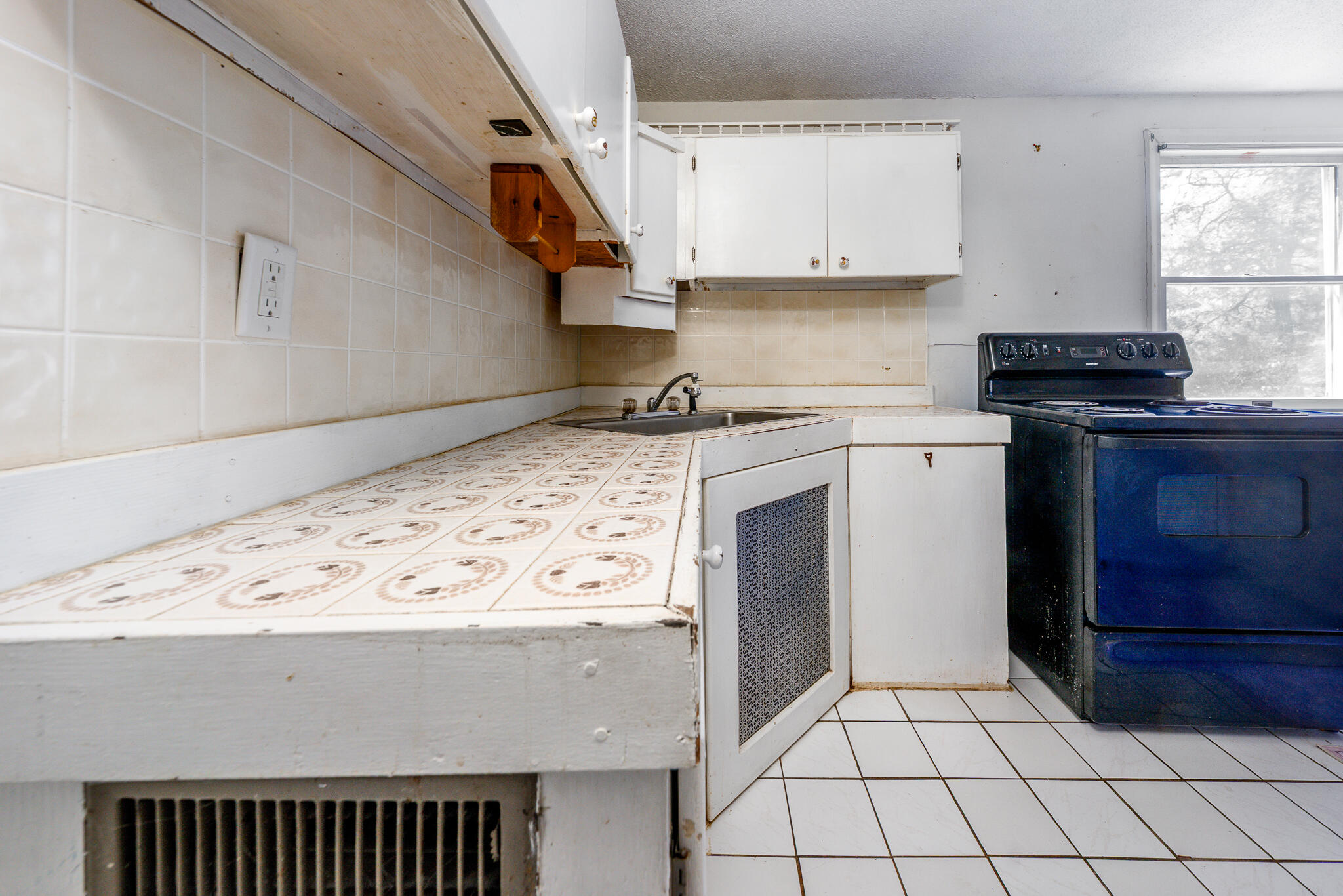 29 Carl Landi Circle