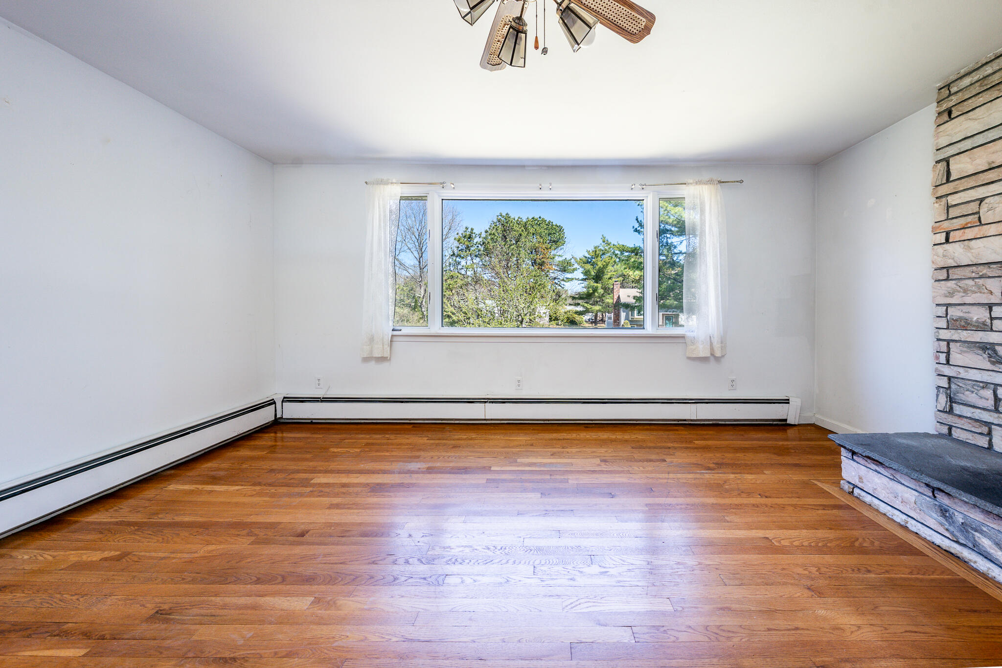 29 Carl Landi Circle
