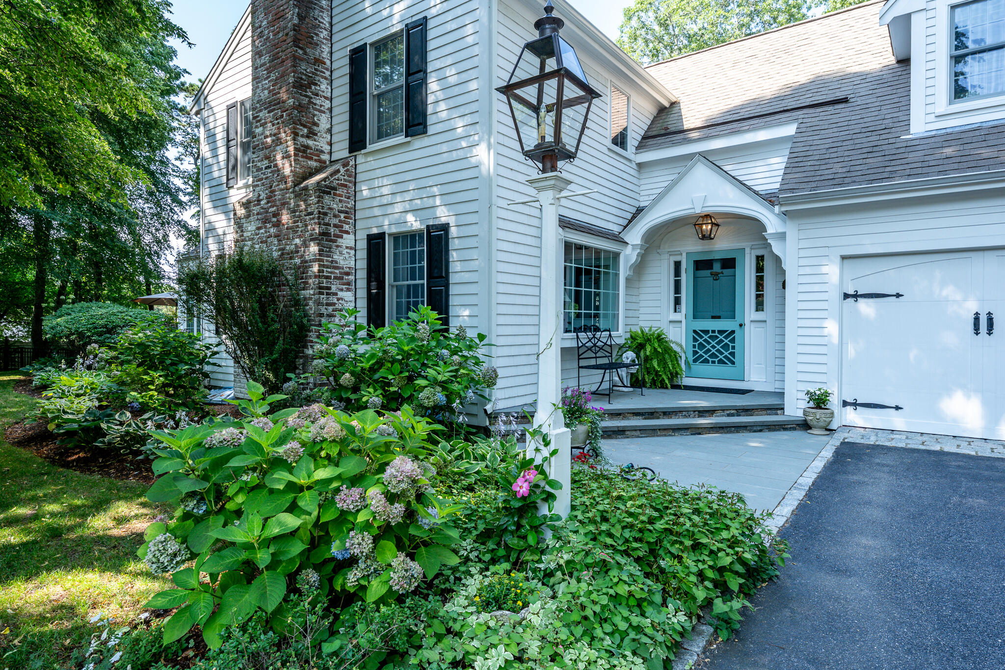 15 Long Pond Circle