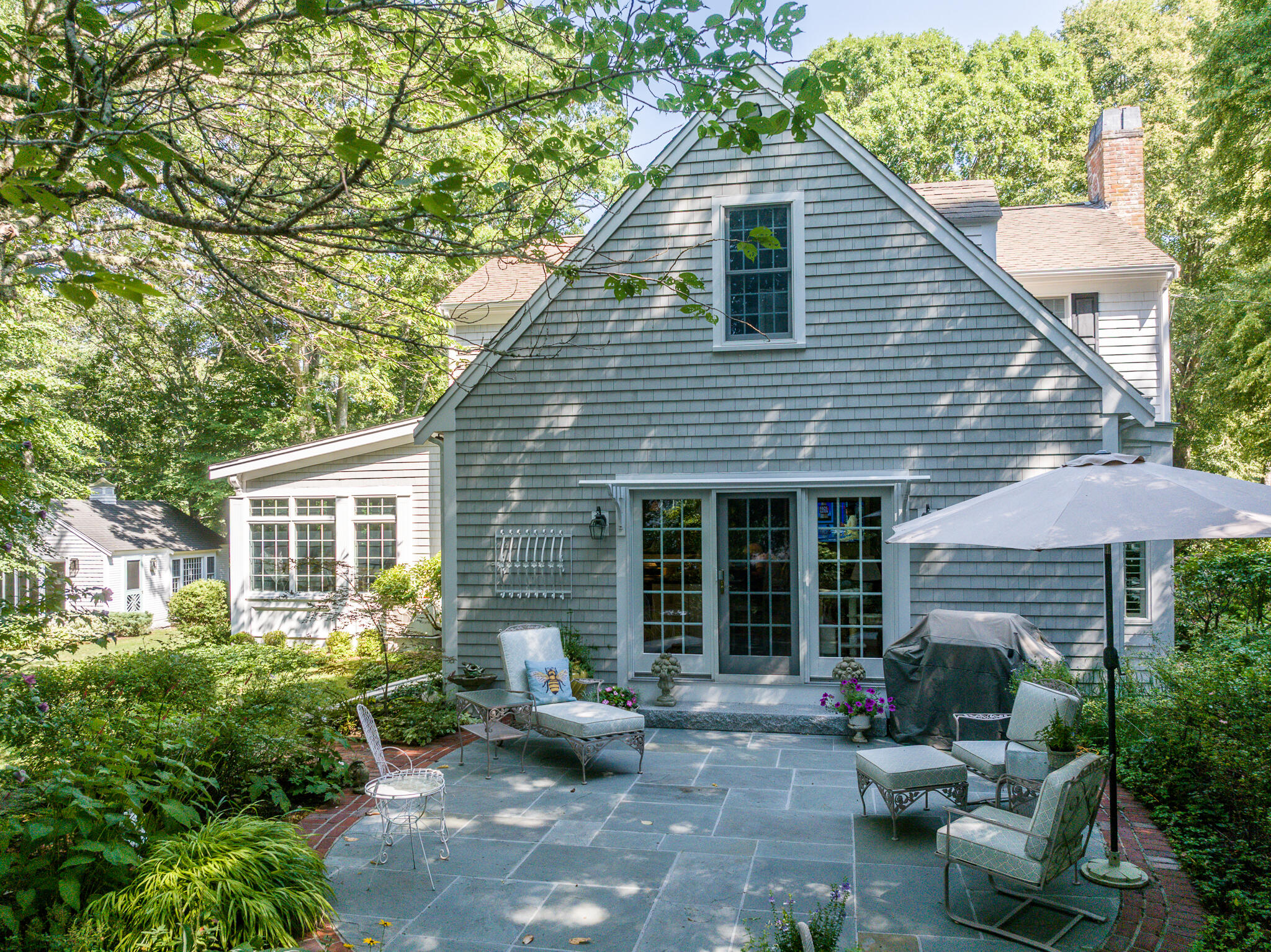 15 Long Pond Circle