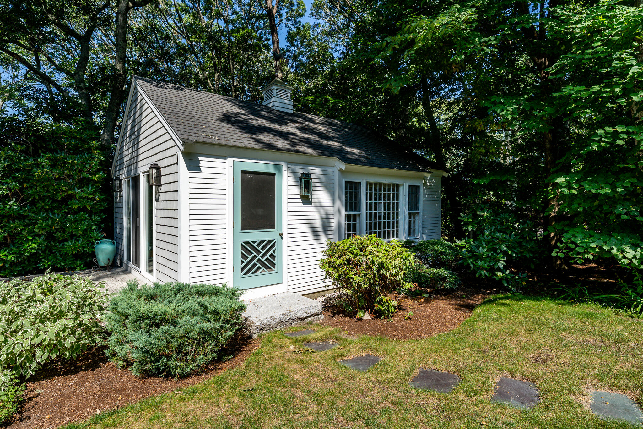15 Long Pond Circle