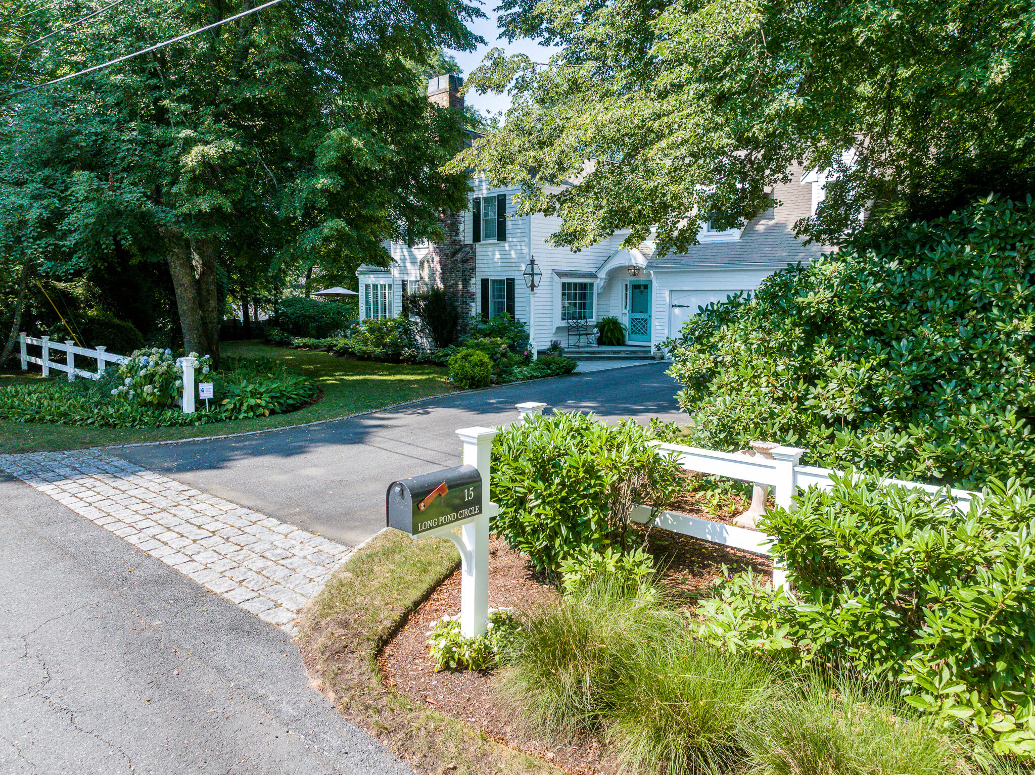 15 Long Pond Circle