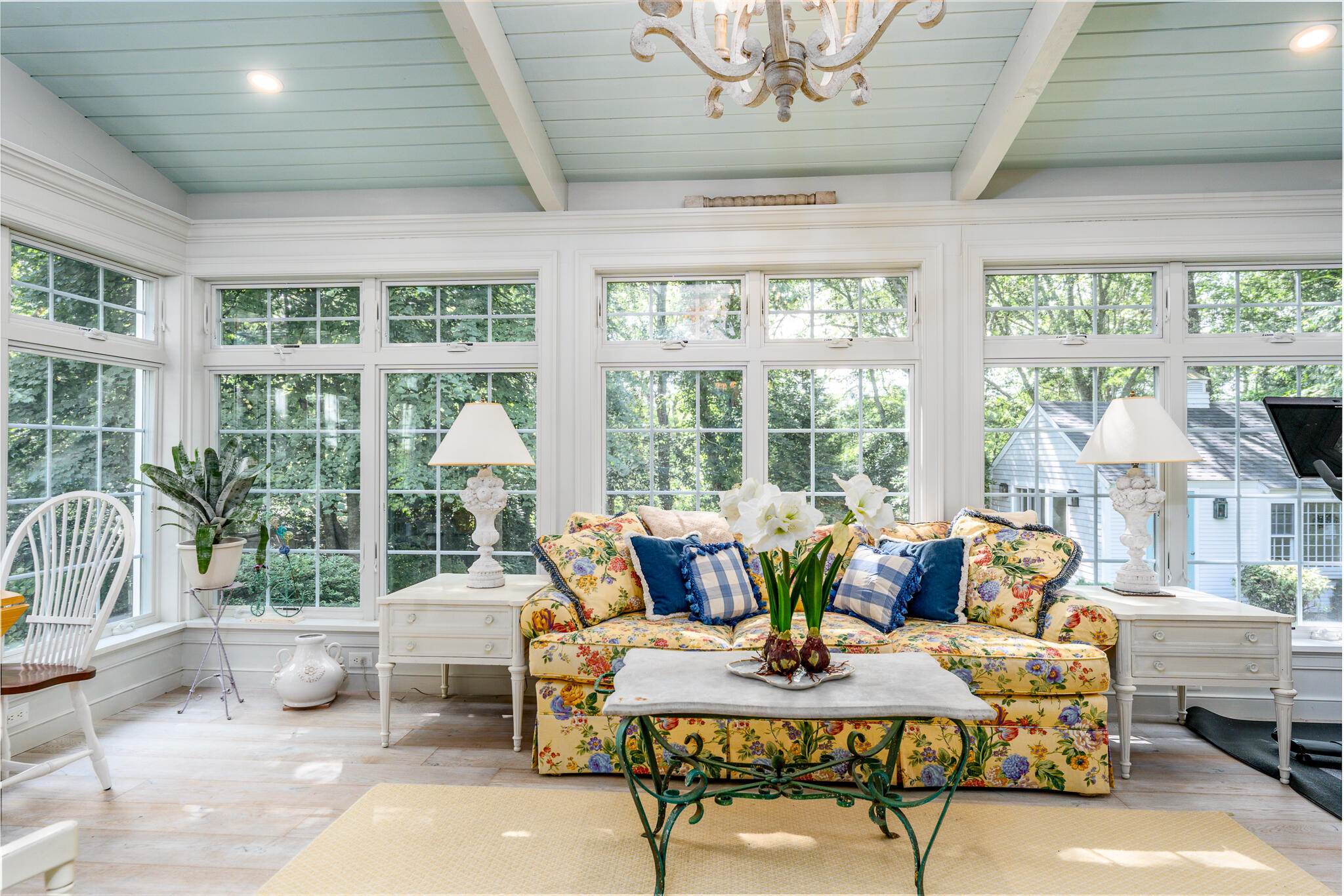 15 Long Pond Circle