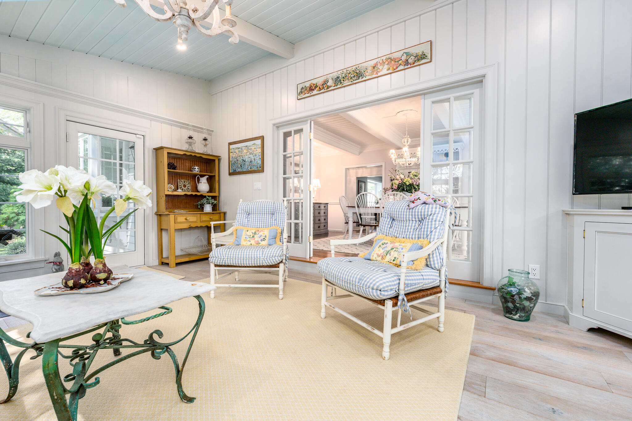 15 Long Pond Circle