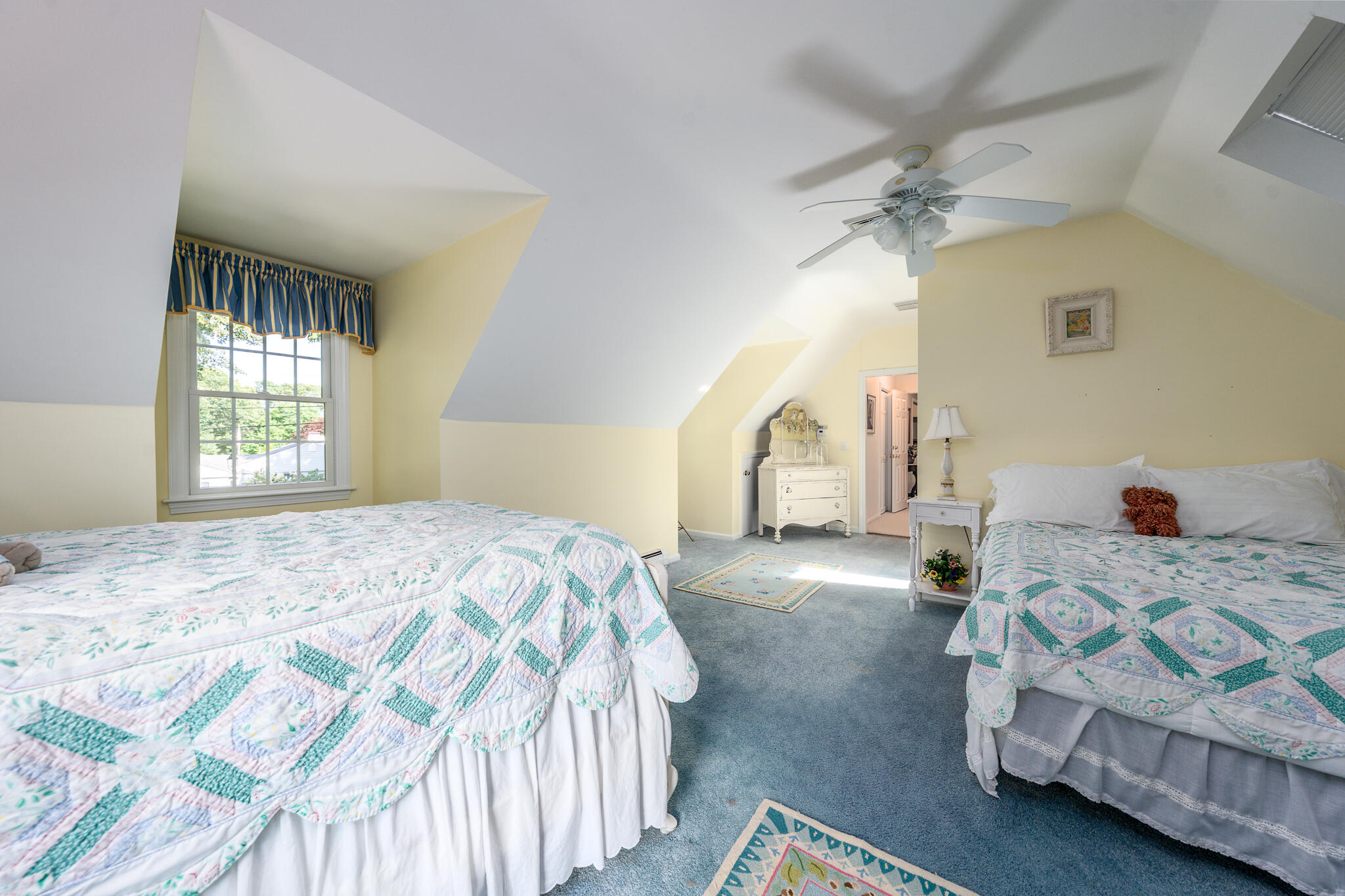 15 Long Pond Circle