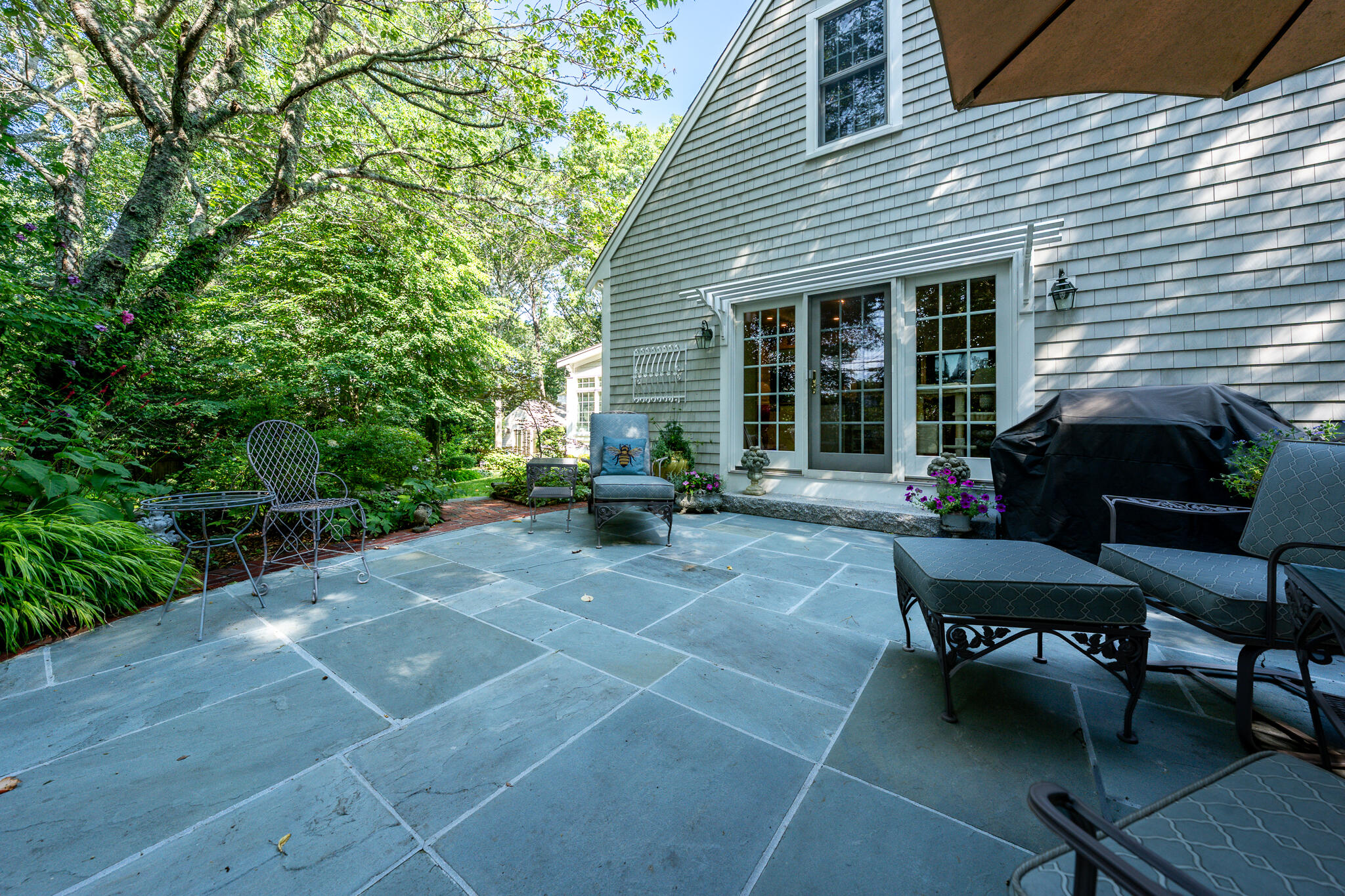 15 Long Pond Circle