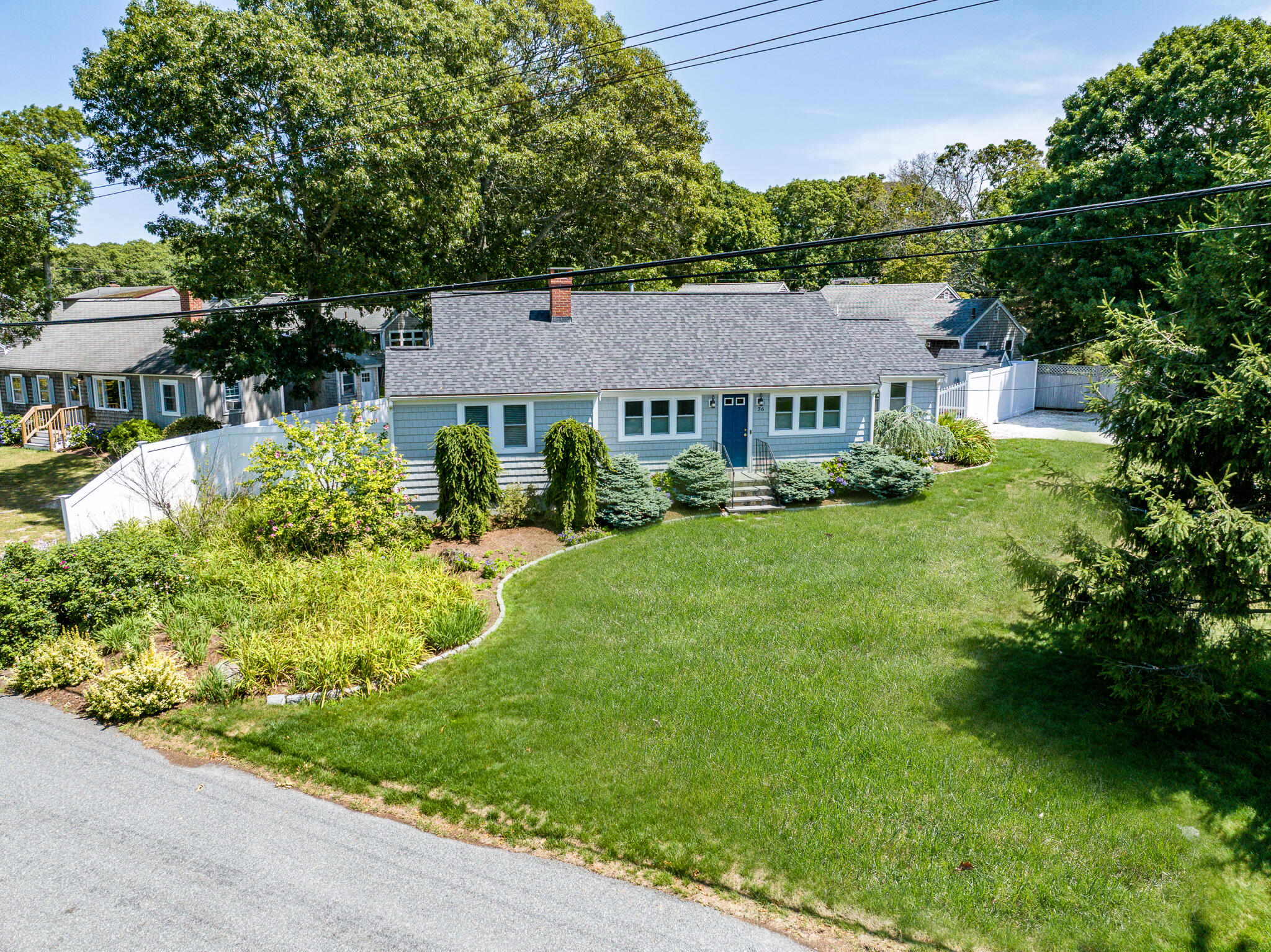 36 Fourth Avenue