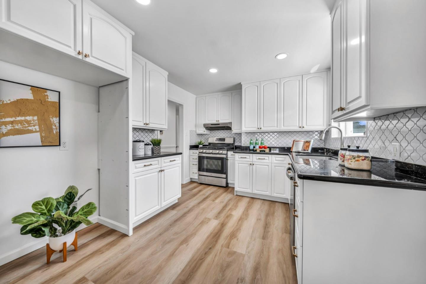 3514 Martin Drive