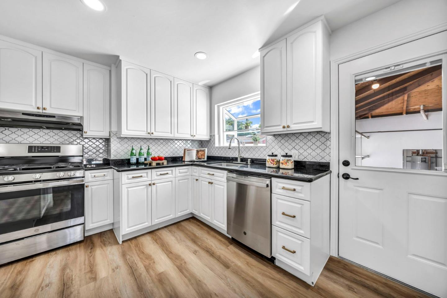 3514 Martin Drive
