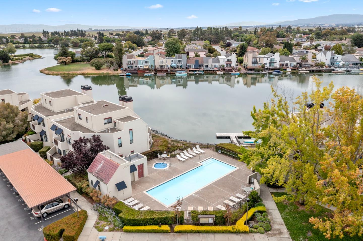 530 Shorebird Circle Unit: 7104