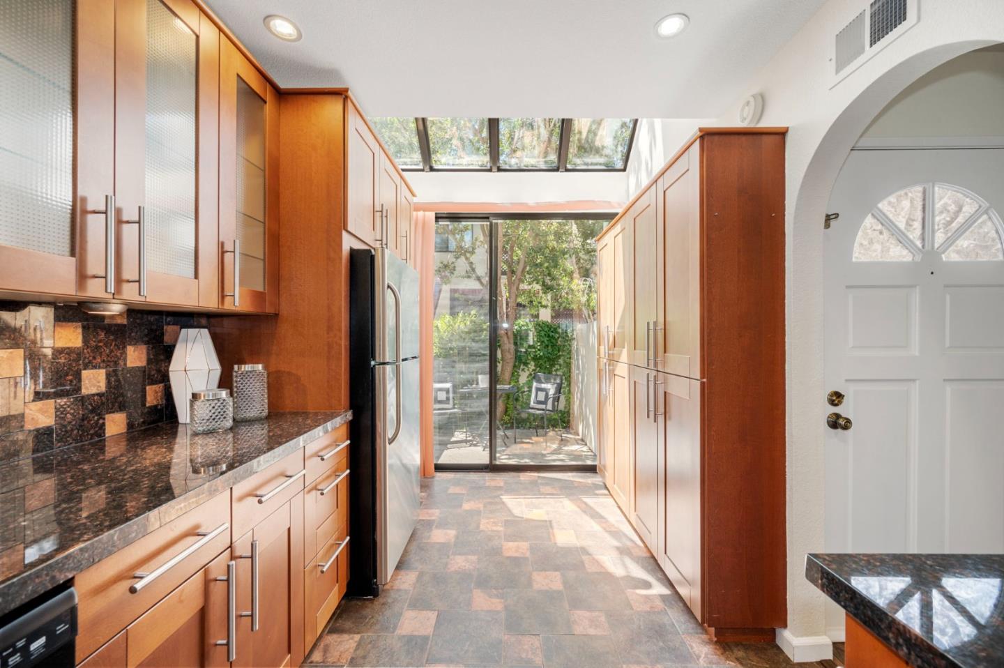 530 Shorebird Circle Unit: 7104