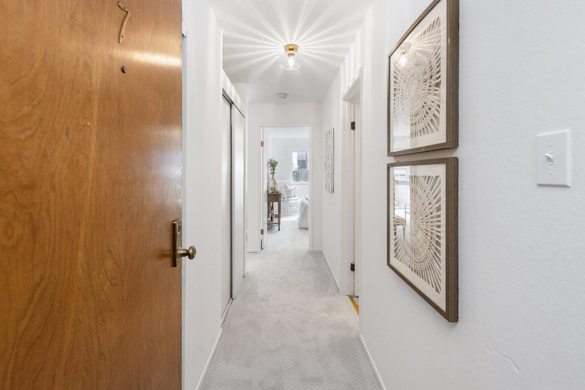 3241 Mission ST 7