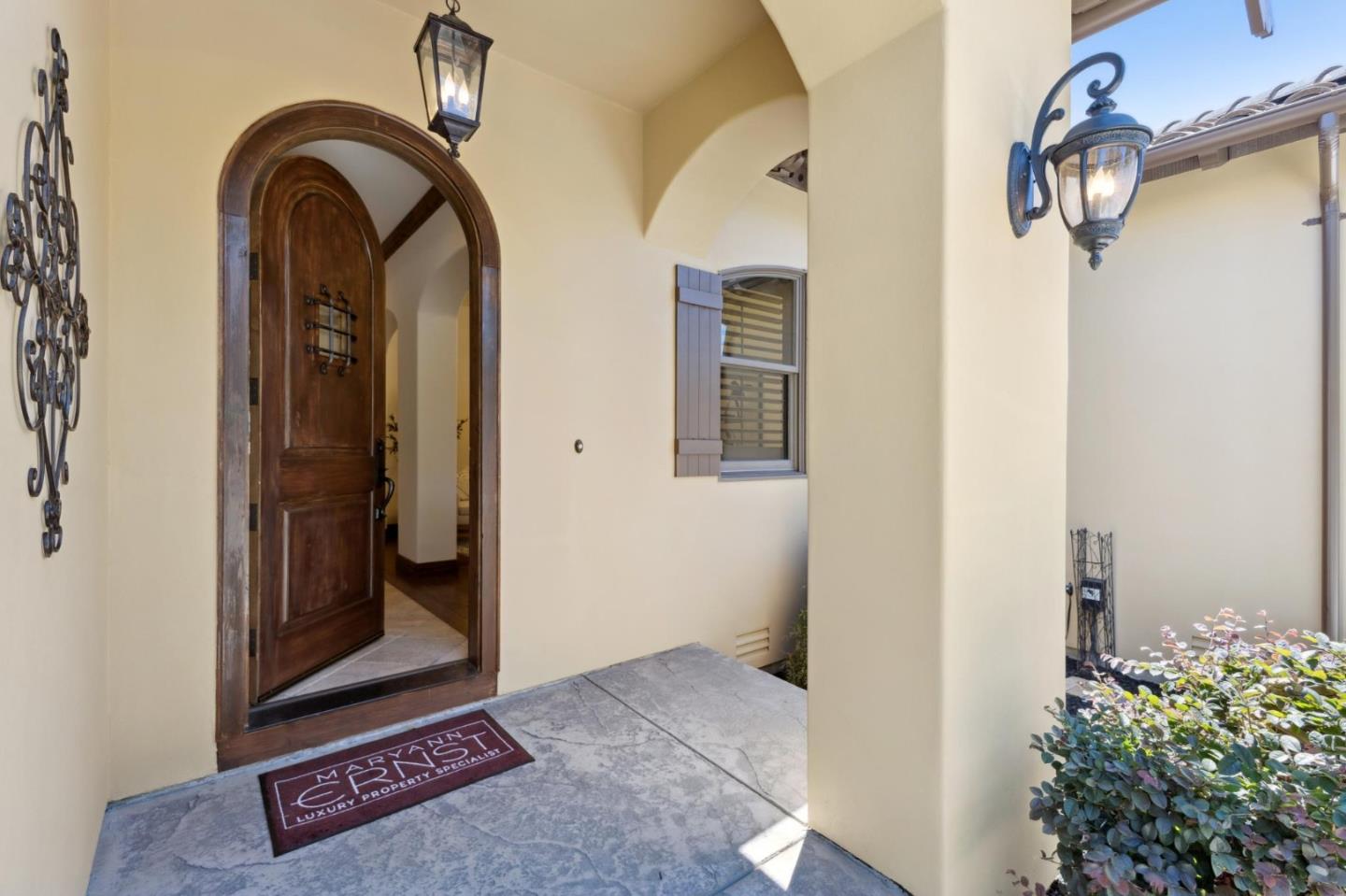 716 Rosewood Drive