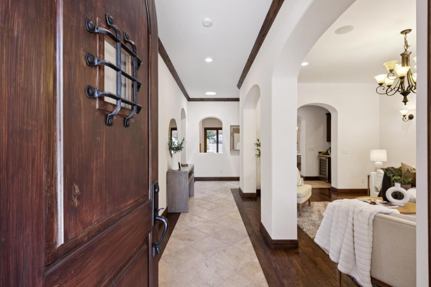 716 Rosewood Drive