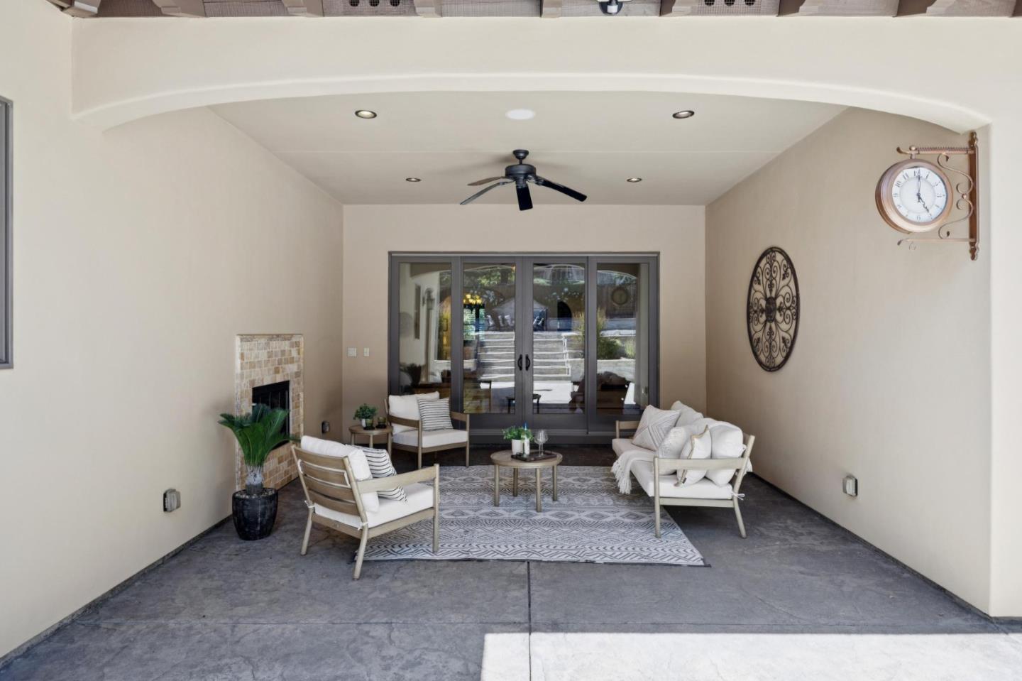 716 Rosewood Drive