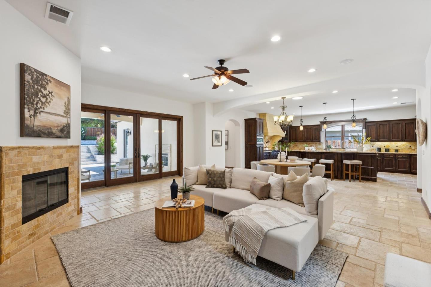 716 Rosewood Drive