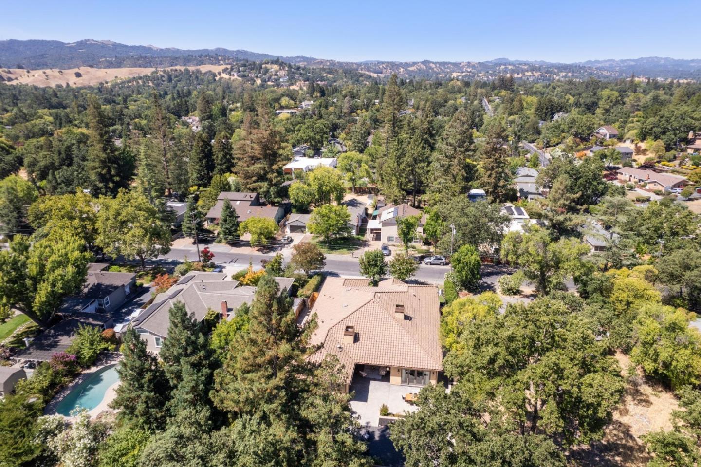 716 Rosewood Drive