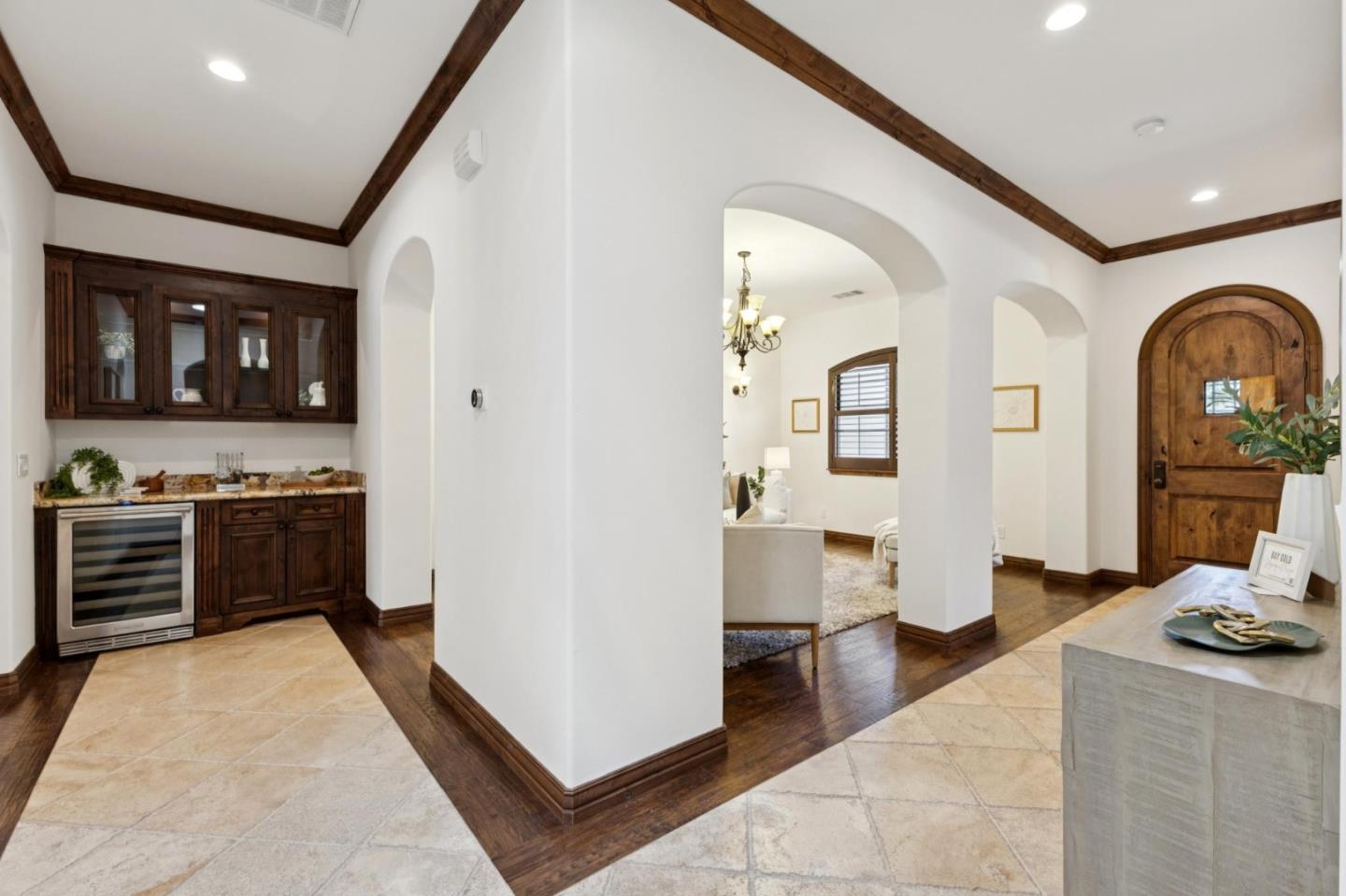 716 Rosewood Drive